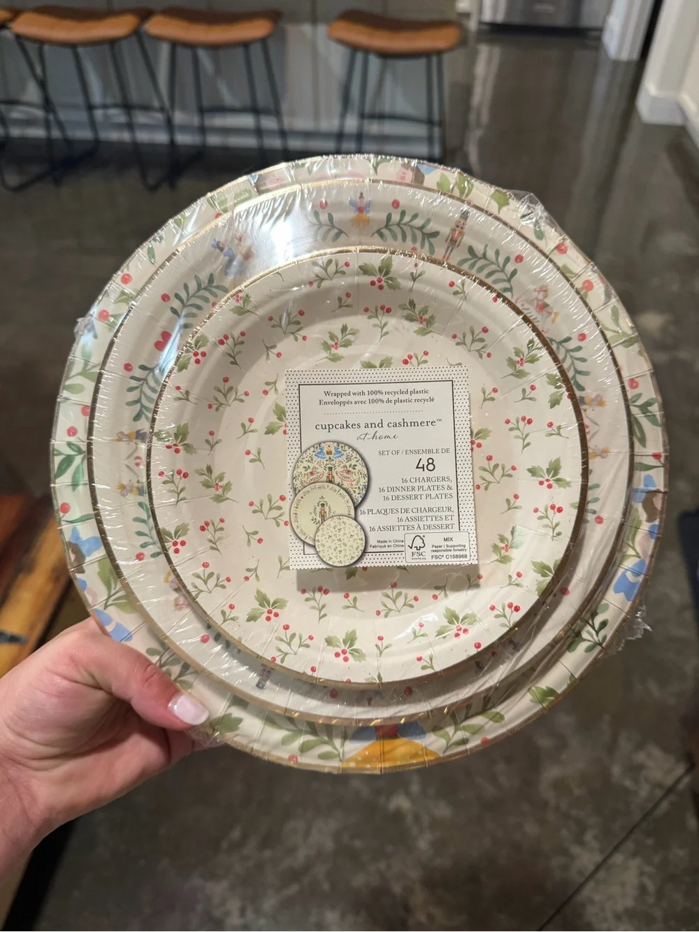 cupcakes & cashmere nutcracker christmas Disposable Dinner Plates